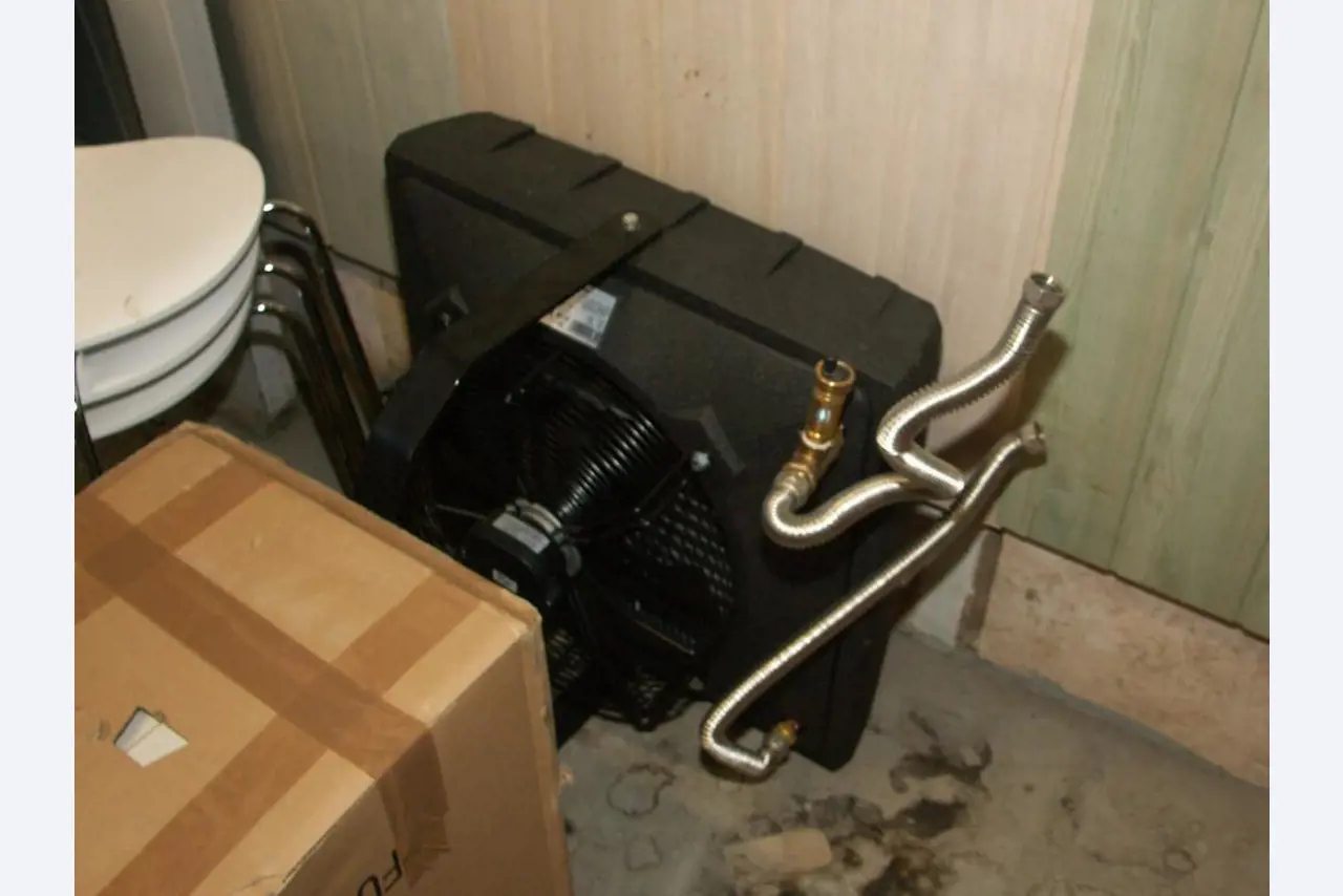 Rámová konstrukce vnitřního dětského hřiště s příslušenstvím, opičí háj, nindža dráha, měkké hrací "houby"-1